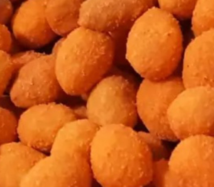 بادام روکش دار کچاب